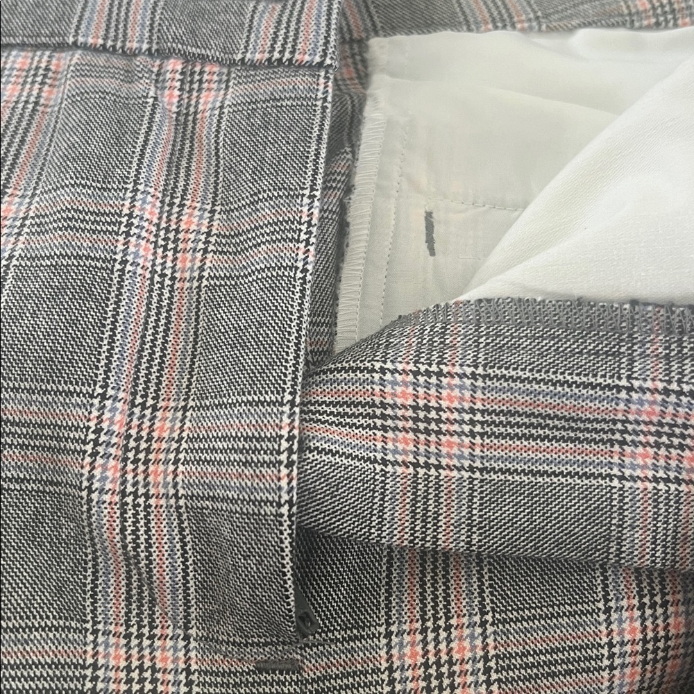 NWT -LOFT- PLAID GRAY SKINNY PANTS 👖 - Picture 8 of 9
